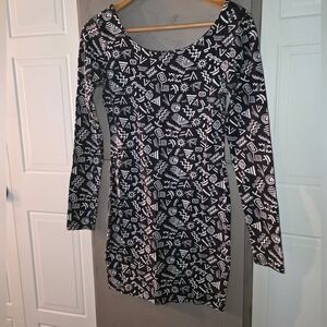 Black and White Graphic Print Bodycon Mini Dress